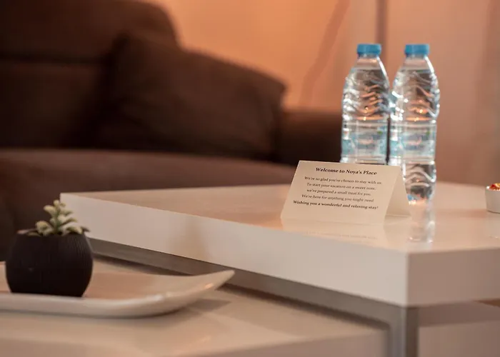Noyas Place- Amazing 2Bdrm Apartment With Swimming Pool Complex