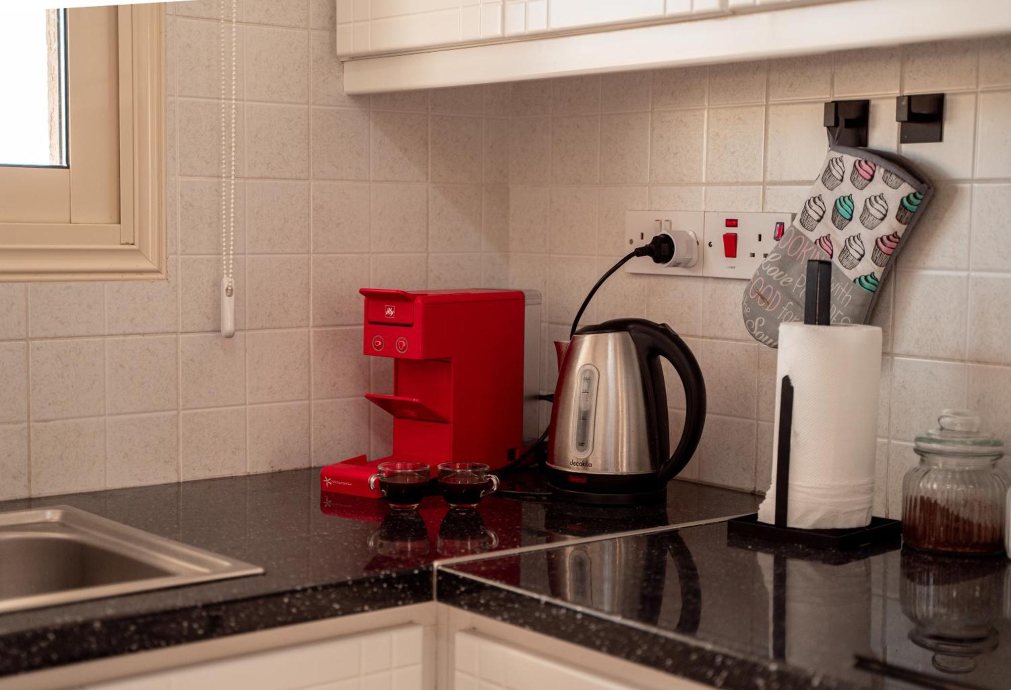 Апартаменты Noyas Place- Amazing 2bdrm With Swimming Pool Complex